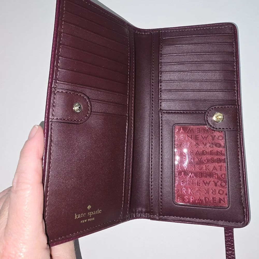 Kate Spade bifold wallet - Picture 5 of 15